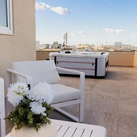 Apartman Ph Jacuzzi &stunningterrace Near Tarxien Temples