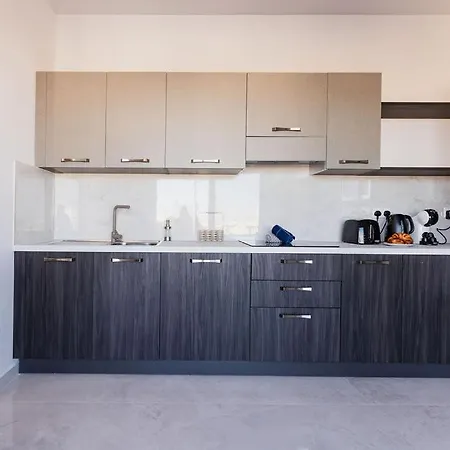 Ph Jacuzzi &stunningterrace Near Tarxien Temples Apartman *