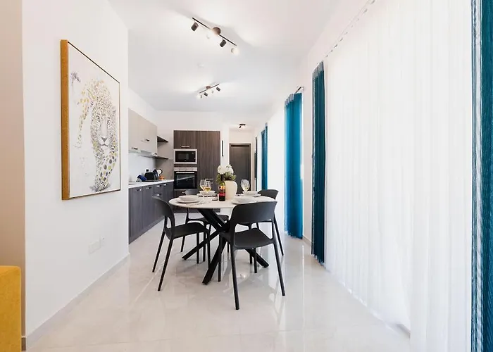 Ph Jacuzzi &stunningterrace Near Temples Tarxien