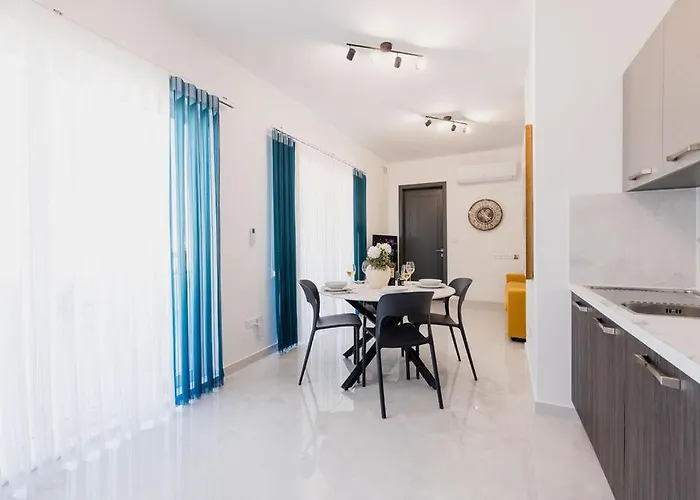 Ph Jacuzzi &stunningterrace Near Temples Apartment Tarxien